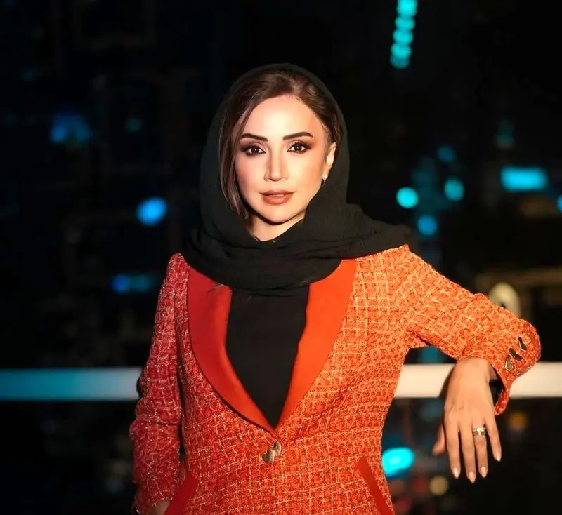 شبنم قلی خانی