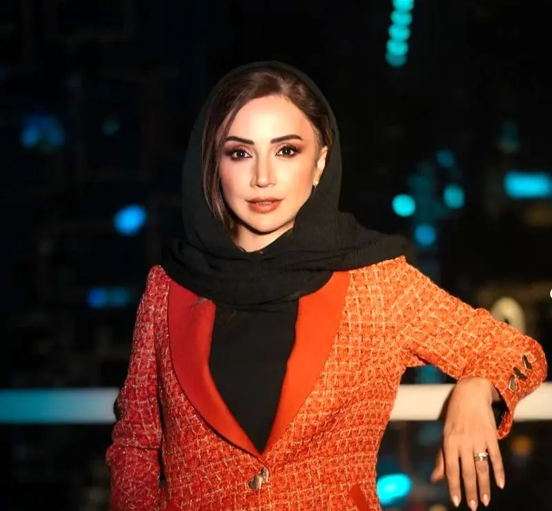 شبنم قلی خانی