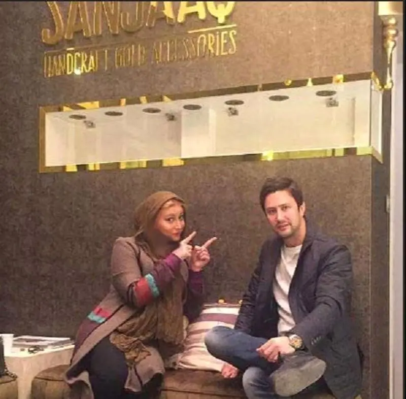 شاهرخ استخری