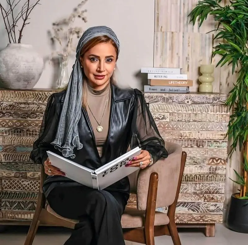 شبنم قلی خانی