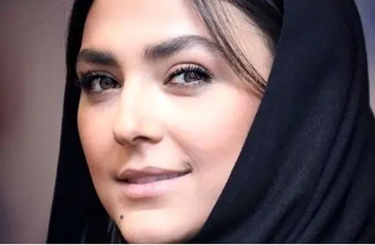 استایل جین هدی زین‌العابدین در جشنواره فیلم فجر شیراز همه را شگفت‌زده کرد