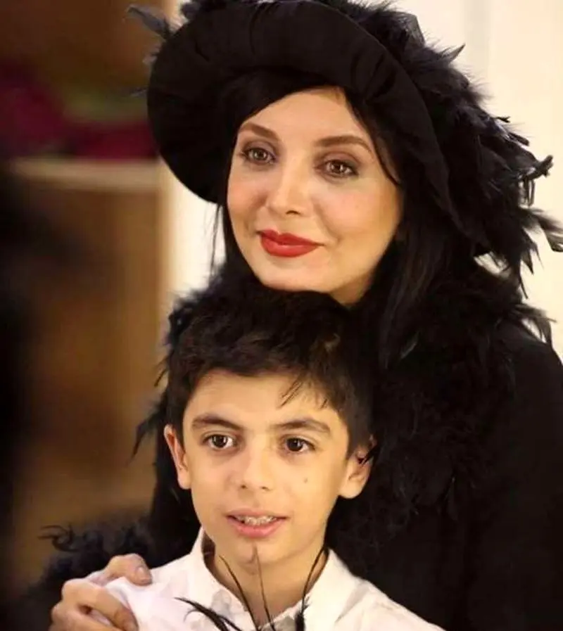 رویا میرعلمی و پسرش