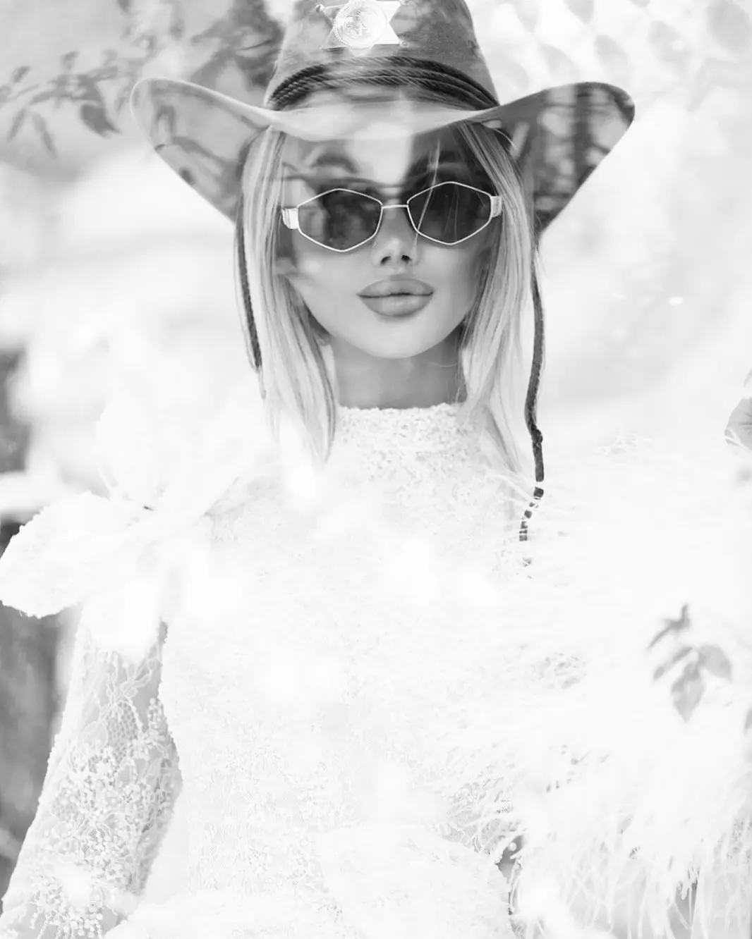 صبا تاجیک (2)