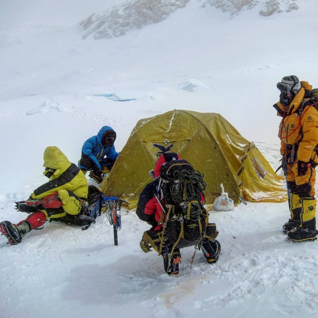 عظیم قیچیساز