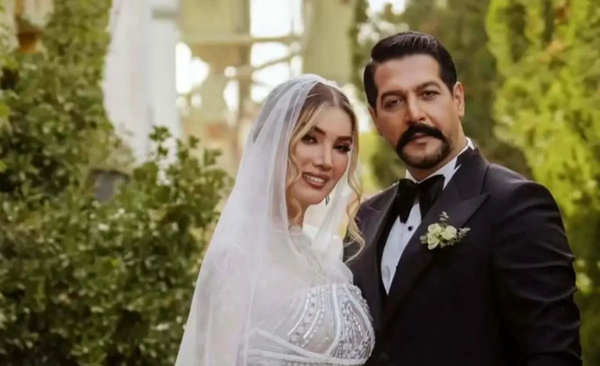 عکس خانوادگی متین ستوده؛ رونمایی از پدر جنتلمن و مادر شیک پوش نوعروس سینمای ایران