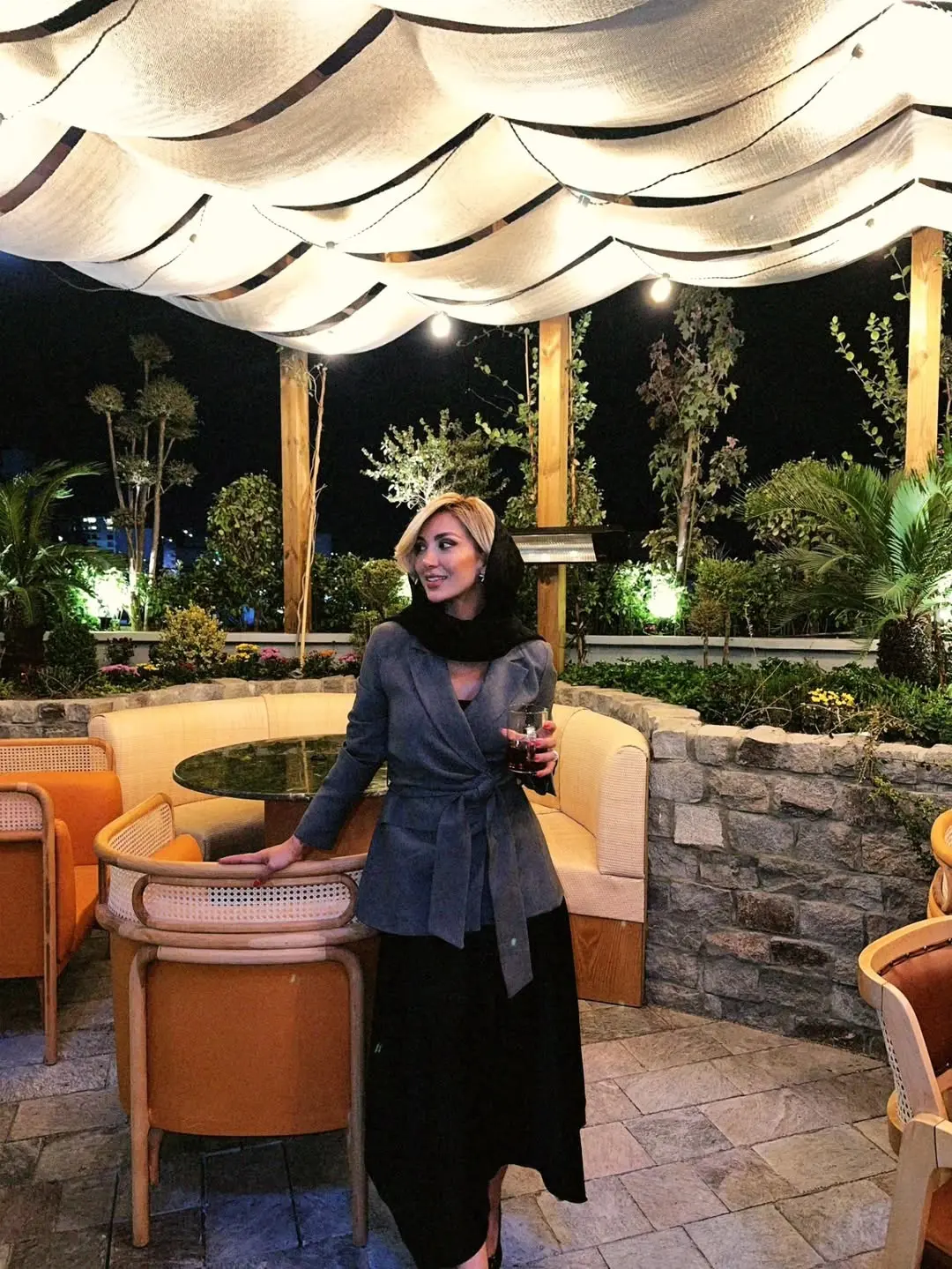 مینا مختاری