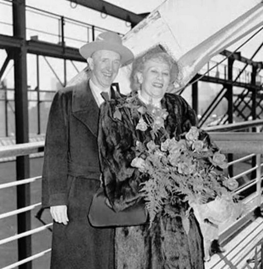 وضعیت ازدواج و همسر استن لورل