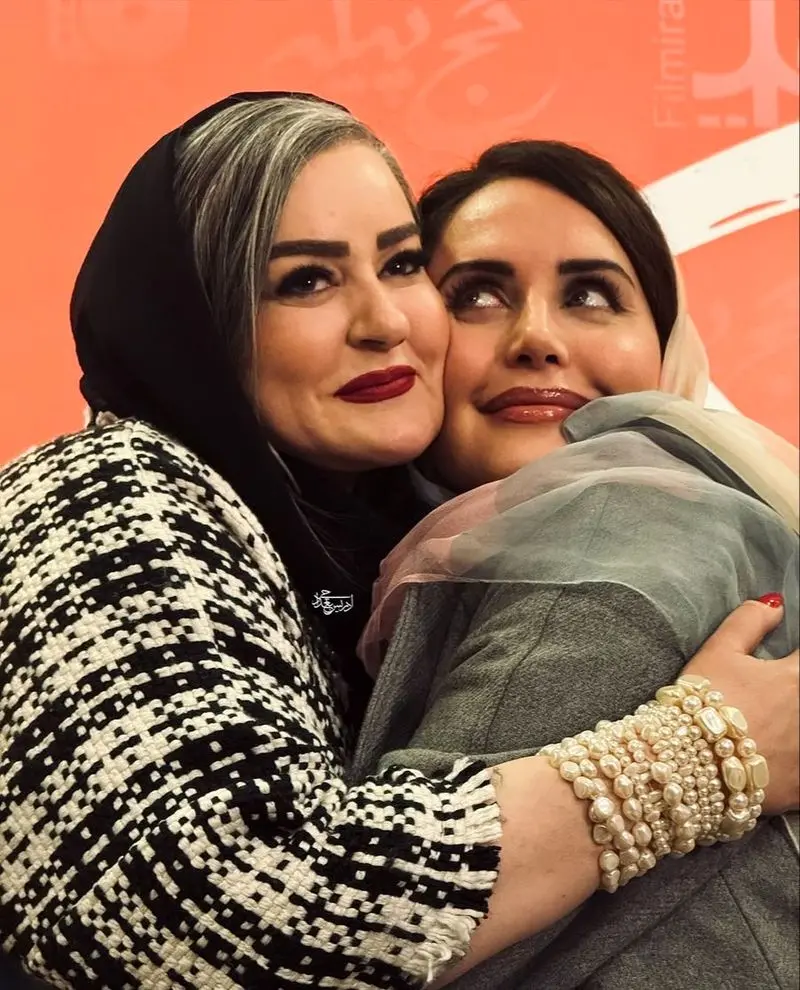 الناز شاکردوست