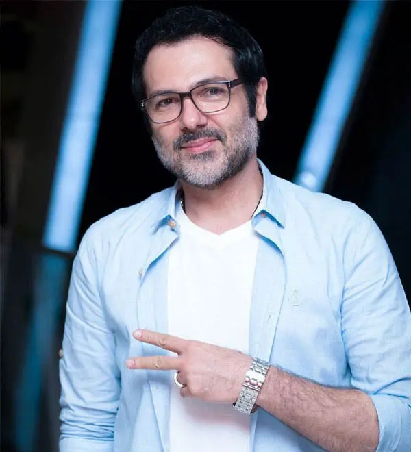 کوروش تهامی