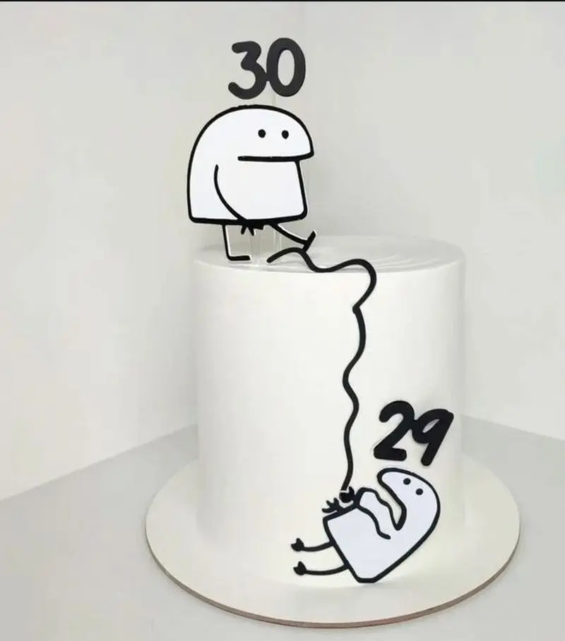 کیک تولد سفید مشکی مردانه