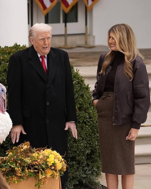استایل قهوه‌ای ملانیا ترامپ
