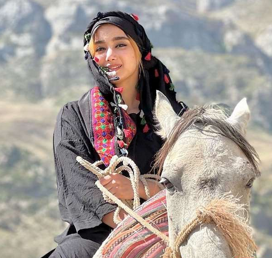 زهرا یزدانی