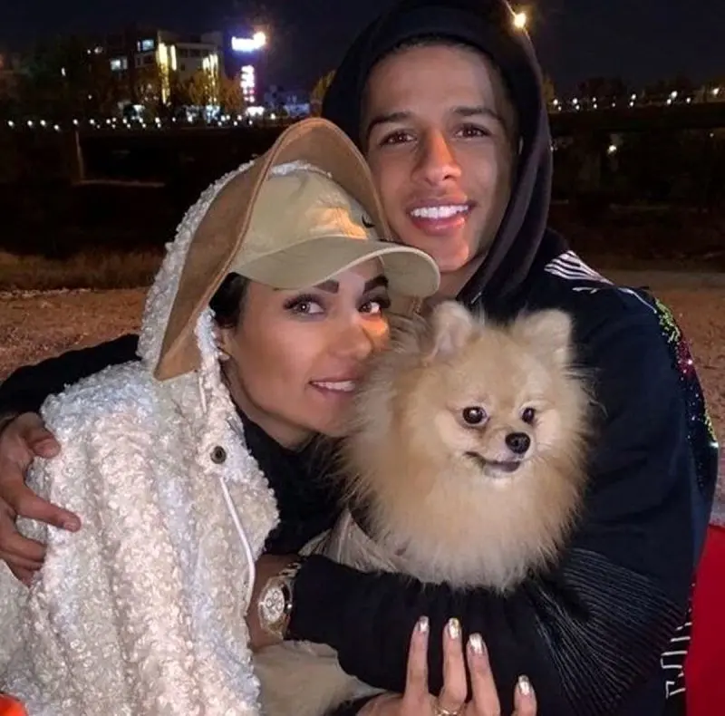 سگ ستاره معصومی