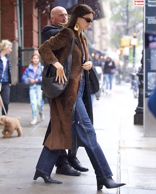 استایل‌های پاییز و زمستان کندال جنر با شلوار جین