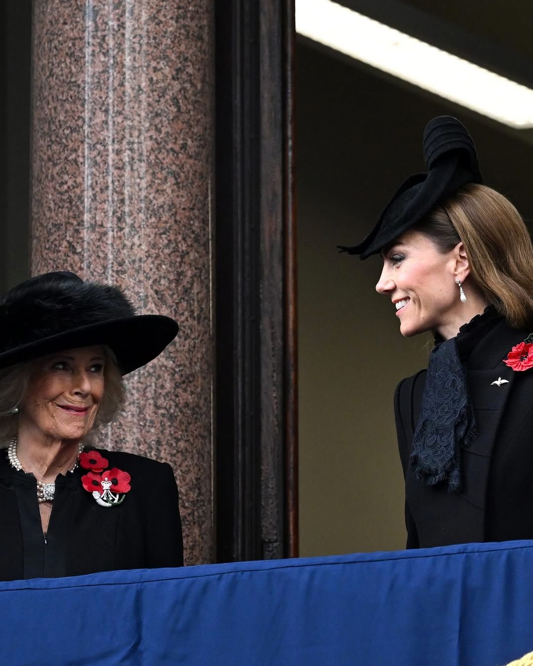 photo_2025-11-09_18-48-37