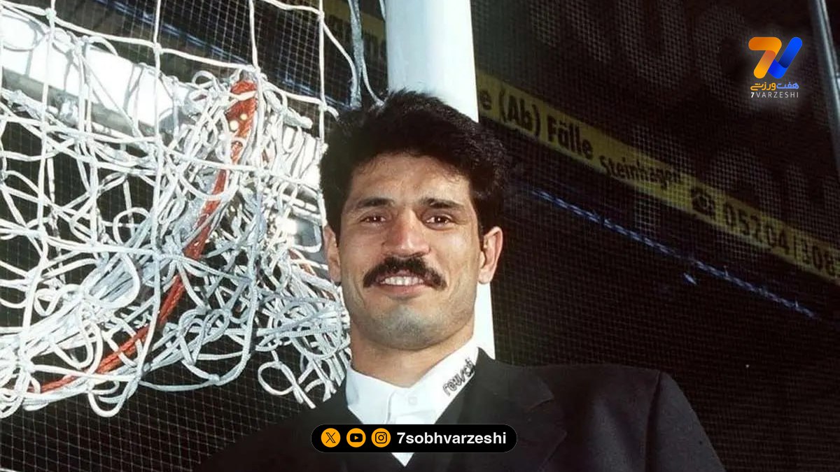 نگاهی به گردنبند طلای علی دایی