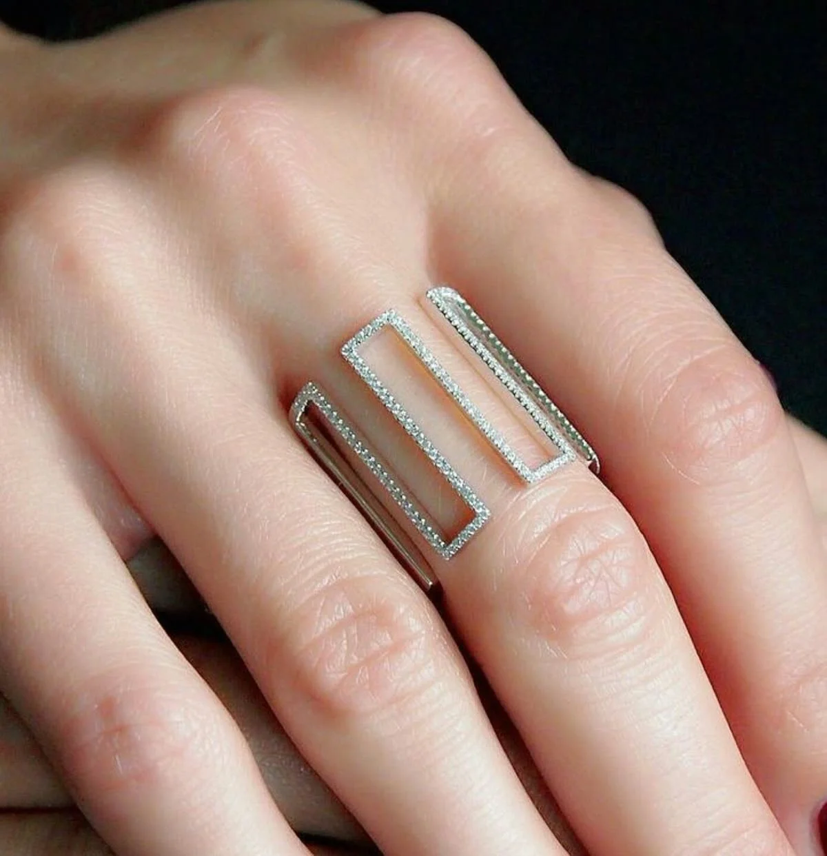 انگشتر استوانه ای