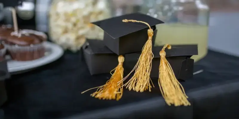 برای جشن فارغ التحصیلی چه بخریم