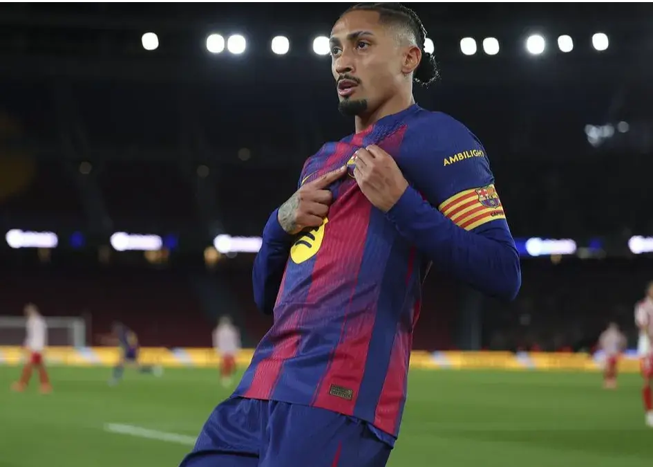 رافینیا با صراحت: فقط بارسلونا، هیچ جای دیگری نمی‌روم!