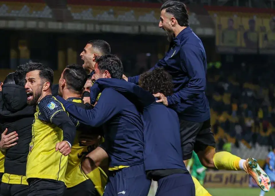 سپاهان طلسم 23 ساله قهرمانی لیگ برتر را شکست؛ صدرنشینی تاریخی در نیم‌فصل!