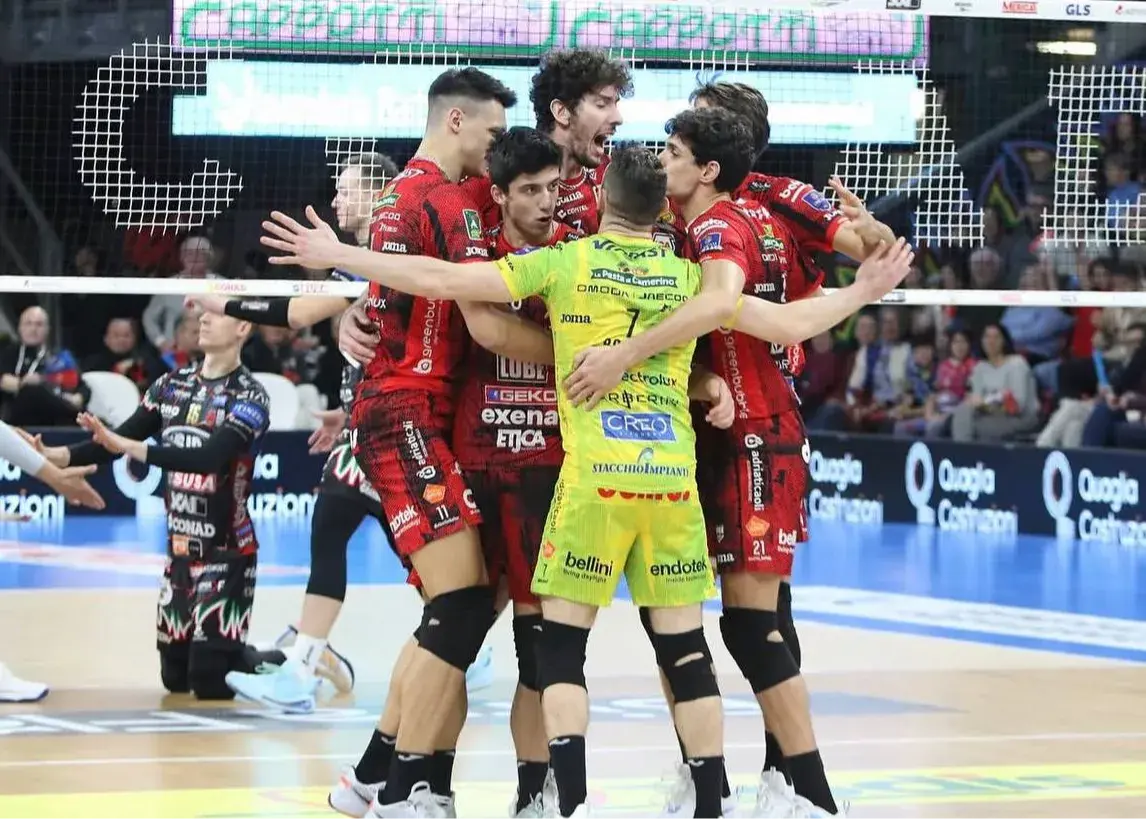 اعتراف سرمربی لوبه بعد از ناکامی بزرگ