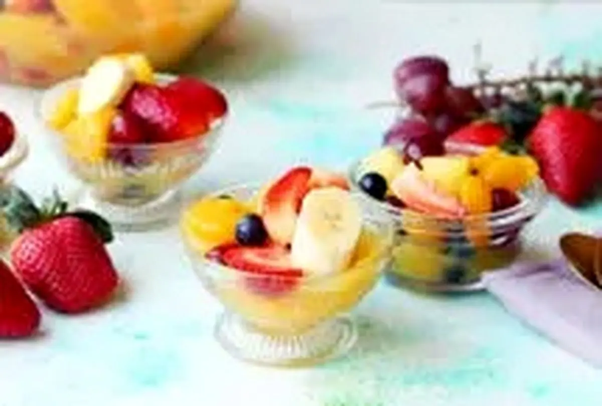 دسر میوه‌ای سه سوته؛ راز طلایی پذیرایی شب یلدا که همه را شگفت‌زده می‌کند!