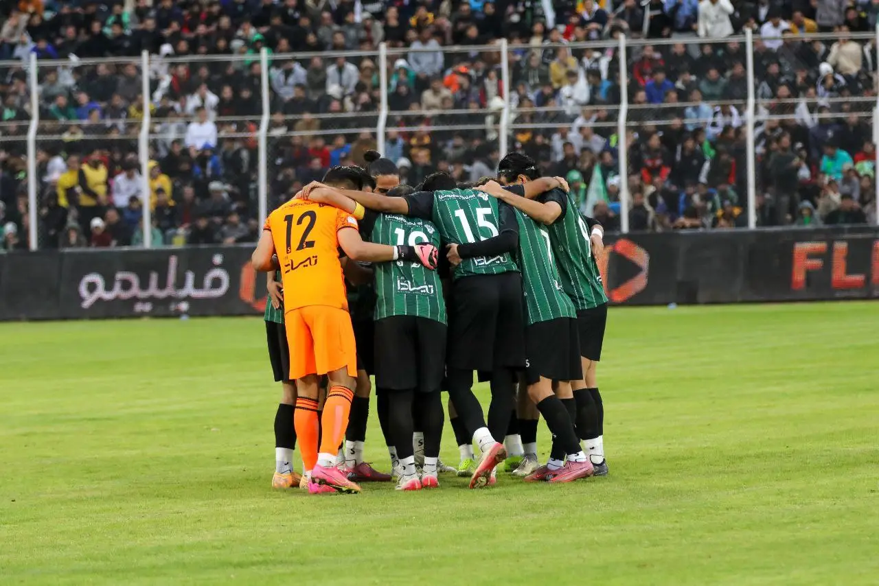 رقابت نفس‌گیر خیبر و استقلال؛ اوج‌گیری خیره‌کننده یا سقوط محتمل؟