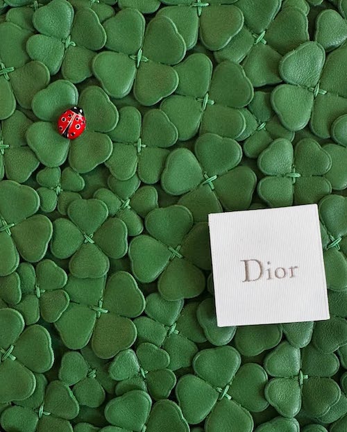 جرئیات در طراحی‌های جاناتان