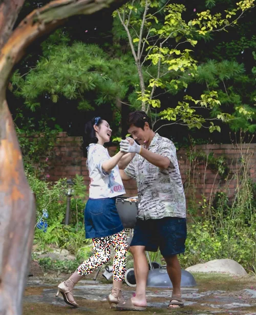 استایل کاراکترهای فیلم چارهای نیست