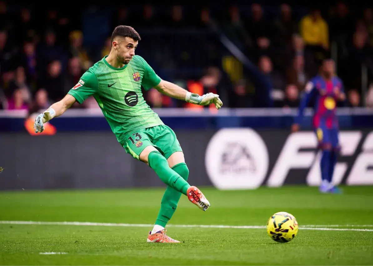 دروازه‌بان بارسلونا دوباره درخشید؛ بهترین خرید فصل چگونه تیم را قهرمان کرد؟