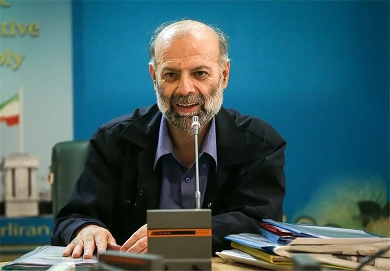 دبیرکل خانه کارگر هشدار داد: معیشت کارگران در معرض تهدید جدی قرار دارد!