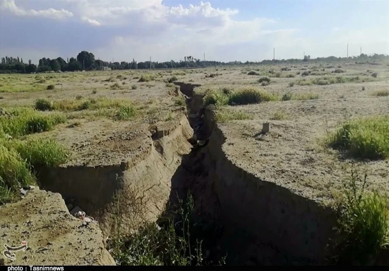 مشهد مقدس , اخبار مشهد , خراسان رضوی , اخبار استان خراسان رضوی , نظام مسائل استان خراسان رضوی , فرونشست , احیای منابع زیرزمینی آب , مدیریت بحران , تنش آبی , 