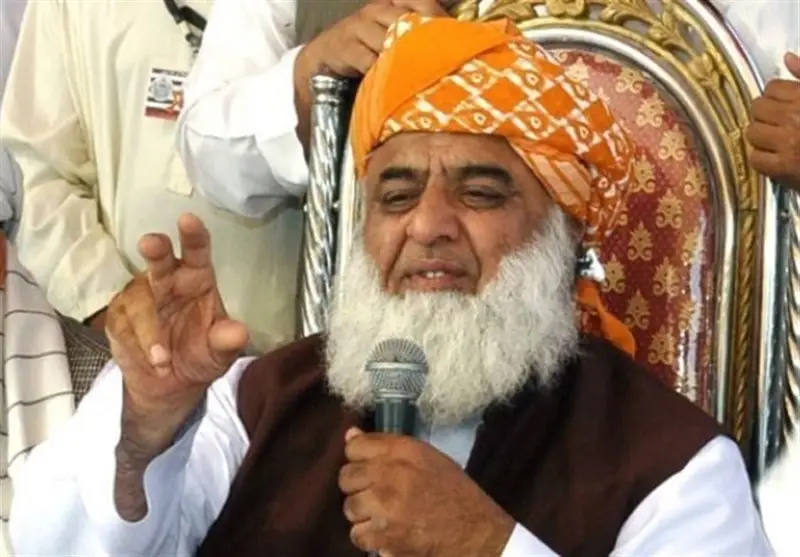 فضل الرحمان: اسلام‌آباد به تلاش علما برای بهبود روابط با کابل مثبت نگاه کند