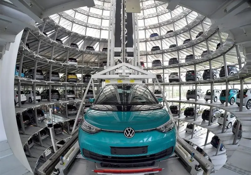 شوک فولکس‌واگن به صنعت خودرو؛ اولین تعطیلی کارخانه پس از ۸۸ سال تاریخ‌ساز شد!
