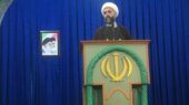 امام جمعه بوشهر: دشمنان با تسخیر ذهن‌ها به دنبال تغییر باورها هستند!