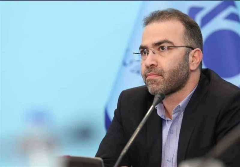 دلار بازار دوم به 102 هزار تومان رسید؛ بانک مرکزی علیه سوداگری مالی وارد عمل شد