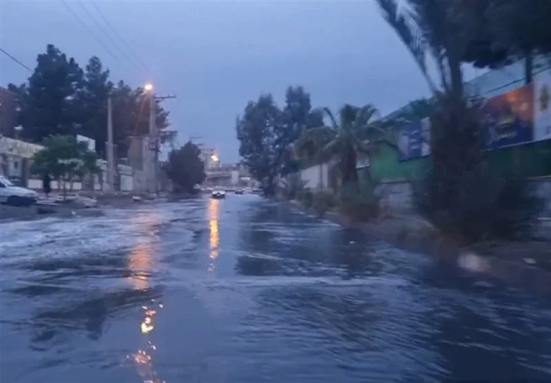 یاسوج زیر سیل بی‌وقفه؛ معابر اصلی شهر به رودخانه‌های خروشان تبدیل شدند!