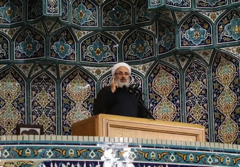 دشمن با تمام قوا پروژه نفوذ فرهنگی را در آذربایجان دنبال می‌کند!