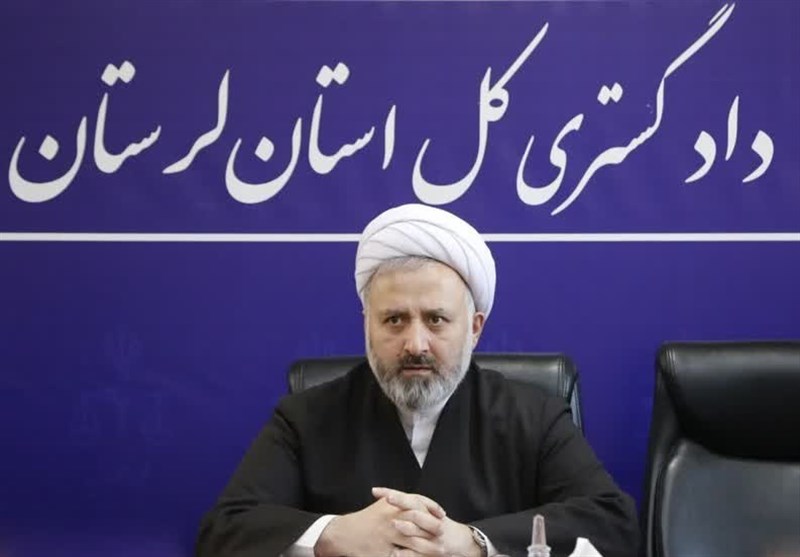 حمایت دادگستری لرستان از زنان بی‌سرپرست