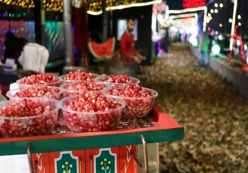 آیین‌های جذاب یلدایی در 22 نقطه پرتردد تهران؛ شاهنامه‌خوانی و موسیقی اقوام به خیابان‌ها آمد