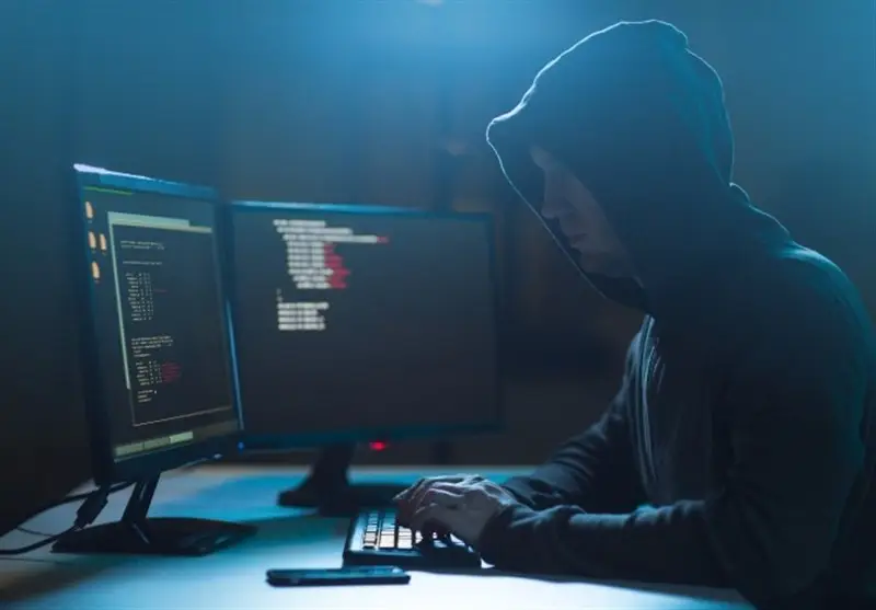 آی 24 فاش کرد: نفوذ ایران به گوشی نخست‌وزیر سابق اسرائیل چگونه زلزله‌ای امنیتی به پا کرد؟