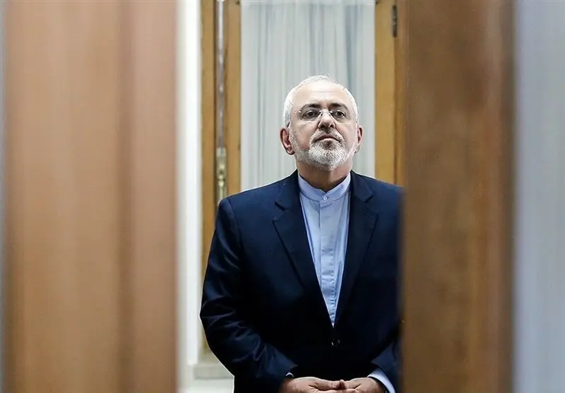 ظریف چگونه واقعیت تلخ ایران را به سیاستمداران غربی آموزش می‌دهد؟