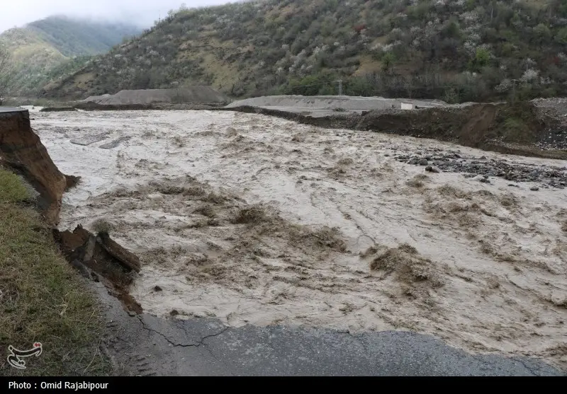 واکنش فوری شیراز به هشدار قرمز؛ معابر اصلی بازگشایی و مسابقات ورزشی تعطیل شد!