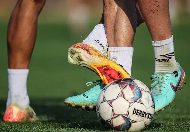 آلودگی هوای تهران؛ فوتبال فردا به تعطیلی کشیده شد!