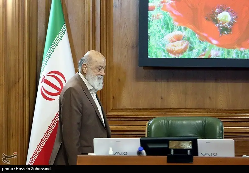 چمران: تصمیم قاطعی برای شرکت در انتخابات شورای شهر نگرفته‌ام