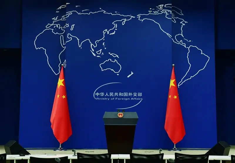 پکن: آمریکا باز هم سیاست بزرگنمایی نظامی چین را به کار گرفت!