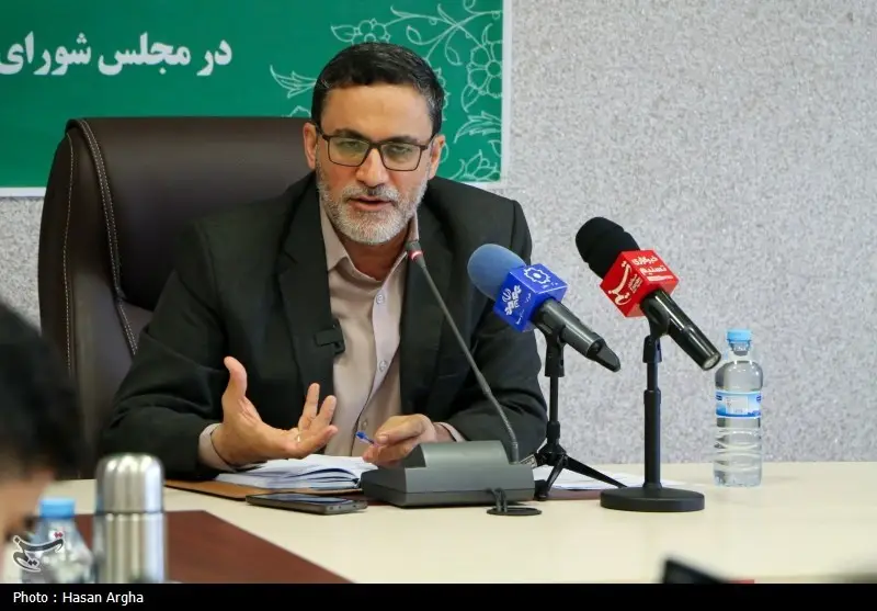 درخواست جنجالی نماینده مجلس برای تحقیق و تفحص درباره هزینه‌های معاونت علمی ریاست جمهوری