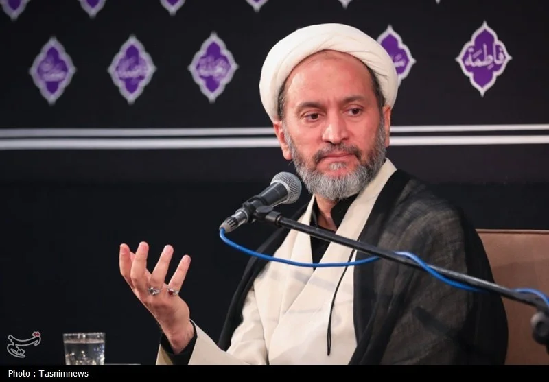 حیرت روش پدیدارشناسی از مناظره سلیمانی اردستانی و حامد کاشانی