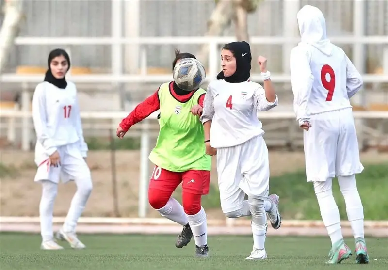 آغاز هیجان‌انگیز اردوی انتخابی تیم ملی فوتبال دختران زیر 15 سال در سمنان با حضور 16 استان