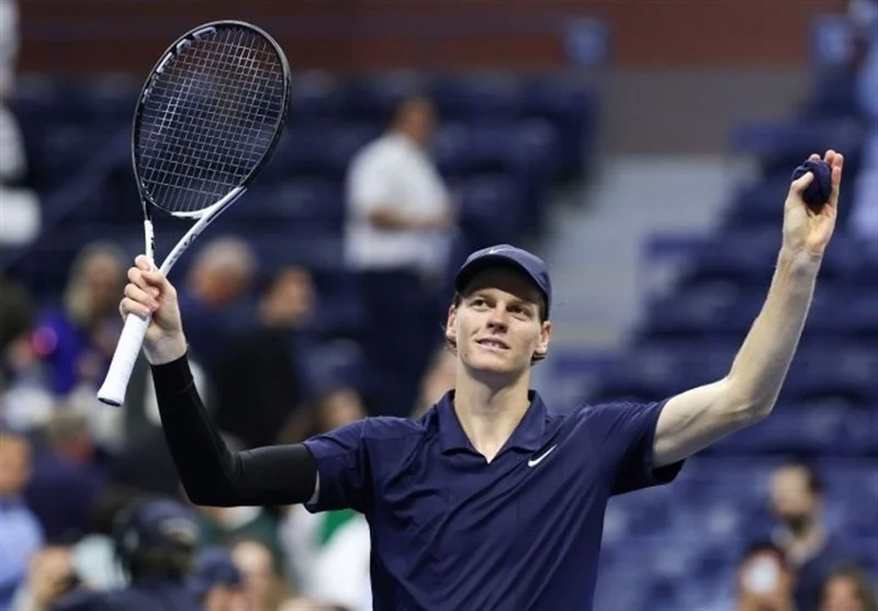 راز محبوبیت بی‌وقفه یانیک سینر؛ چرا هواداران به رغم همه حاشیه‌ها به او وفادارند؟